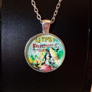 Gypsy Fortune Teller Cabochon Silver Tone Necklace 18"